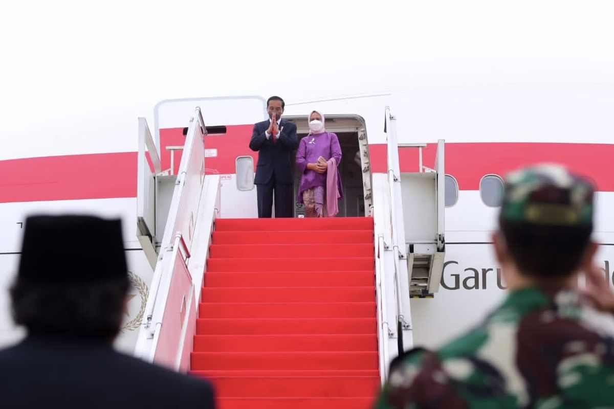 Indonesia's President Joko Widodo and First Lady Iriana Joko Widodo depart to Germany from Soekarno-Hatta International Airport near Jakarta on Sunday, June 26, 2022 to attend G7 Summit as a guest. President Joko Widodo is also scheduled to meet Ukrainian President Volodymyr Zelensky and Russian President Vladimir Putin in Kyiv and Moscow, respectively. 