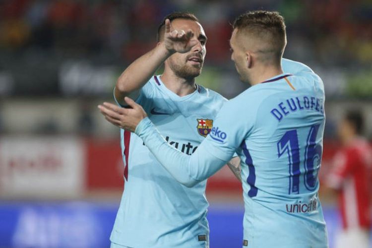 Pemain sayap FC Barcelona, Gerard Deulofeu, merayakan gol yang dia cetak ke gawang Real Murcia dalam laga leg pertama babak 32 besar Copa del Rey di Stadion Nueva Condomina, Murcia, Spanyol, pada 24 Oktober 2017.