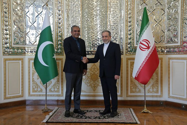 Negosiasi AS-Iran di Swiss Ditunda, Pakistan Bergerak Lagi