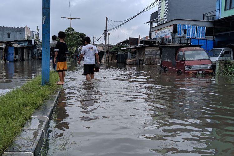 Banjir di Garden City Residence Periuk Tangerang, Minggu (2/2/2020)