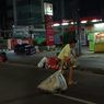 Sebulan Berlalu, Tabiat Warga Buang Sampah Sembarangan di Tengah Jalan Raya Ciledug Tak Berubah