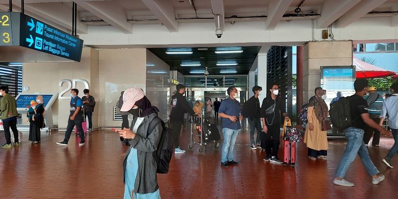 Ternyata Syarat Terbang saat PPKM Darurat Bikin Pemeriksaan Dokumen Lebih Lama