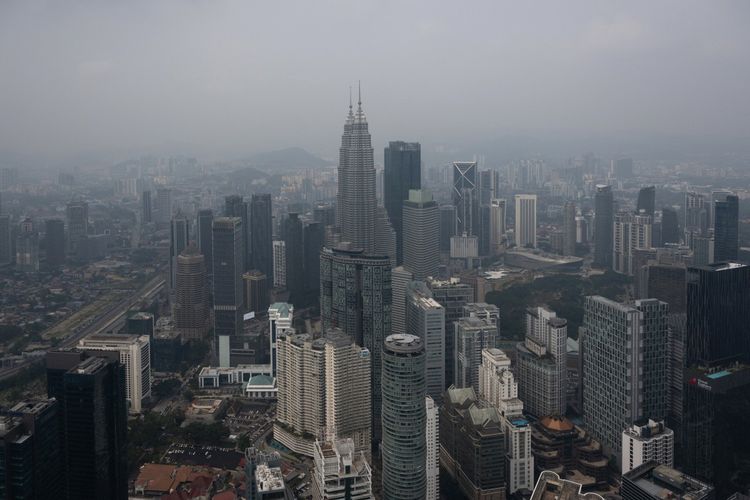 Malaysia Catat Kasus Asma dan ISPA Melonjak Tajam Imbas Kabut Asap dari Indonesia