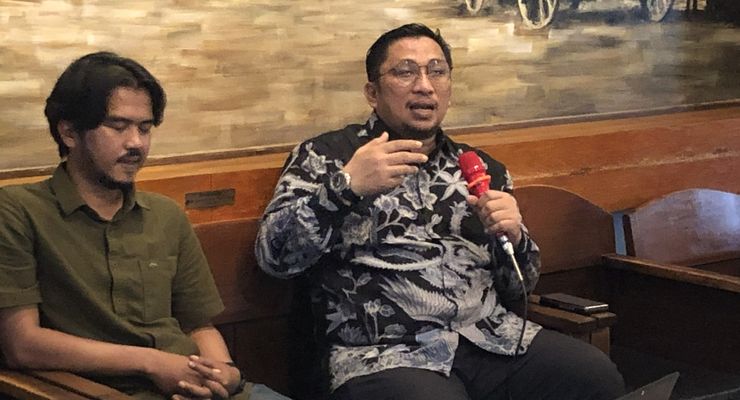 Sama dengan PDI-P, Feri Amsari Temukan Fenomena Parcok di Pilkada 2024