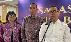Mendiktisaintek: Penerima Beasiswa dan KIP Kuliah Kalau Sudah Berhasil Bantu Dong Adik-adik Kelasnya