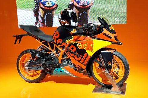 KTM Indonesia Tawarkan RC 200 ala MotoGP