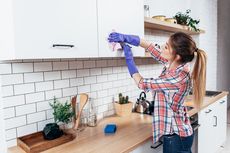 Simak, 7 Kesalahan Membersihkan Kitchen Set yang Harus Dihindari