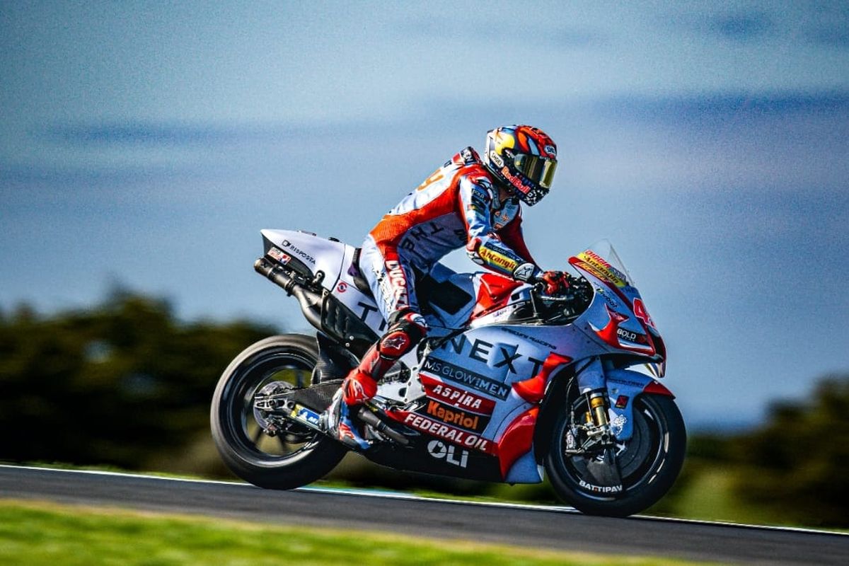 Enea Bastianini saat berlaga pada MotoGP Australia 2022