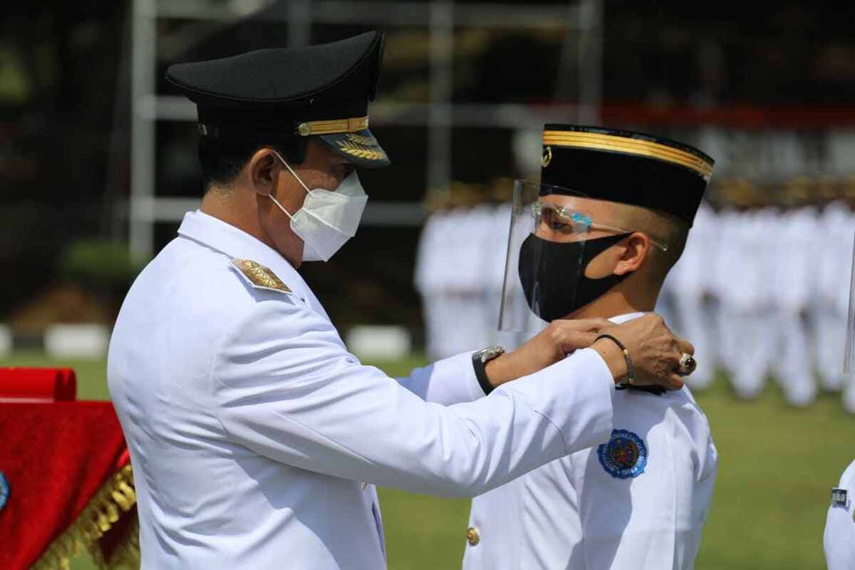 Rektor IPDN Hadi Prabowo melantik muda praja IPDN angkatan tahun 2020 di kampus IPDN Jatinangor, Sumedang, Jawa Barat, Rabu (4/11/2020). Dok. Humas IPDN/KOMPAS.com