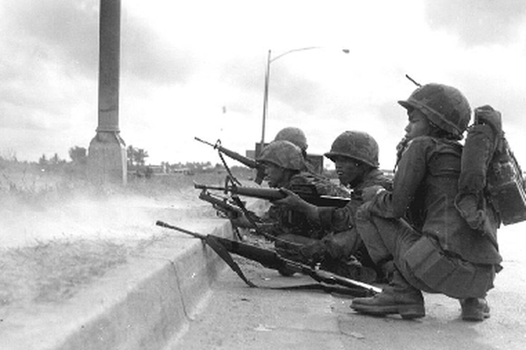 Pasukan Vietnam dalam medan pertempuran