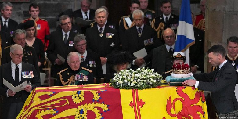 Mangkatnya Ratu Elizabeth II memunculkan opsi pemisahan diri dari sejumlah wilayah dan negara bagian dengan pengaruh Monarki Inggris.
