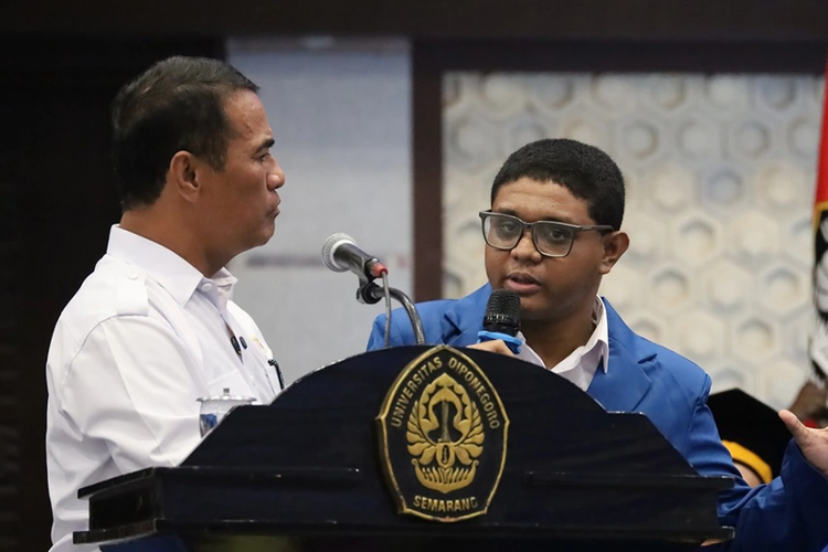 Mahasiswa Undip Dapat Beasiswa Usai Suarakan Harga Beras Mahal di NTT, Kampus Tanggung Rp 1 Miliar