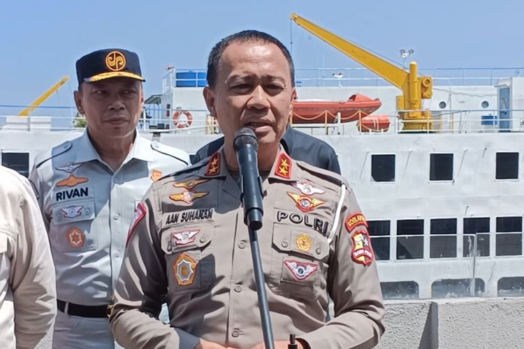 Kakorlantas Polri Irjen Pol Aan Suhanan menyebut ada empat buffer zone menuju Pelabuhan Merak, Banten saat mudik Lebaran 2024. Sabtu (23/3/2024).