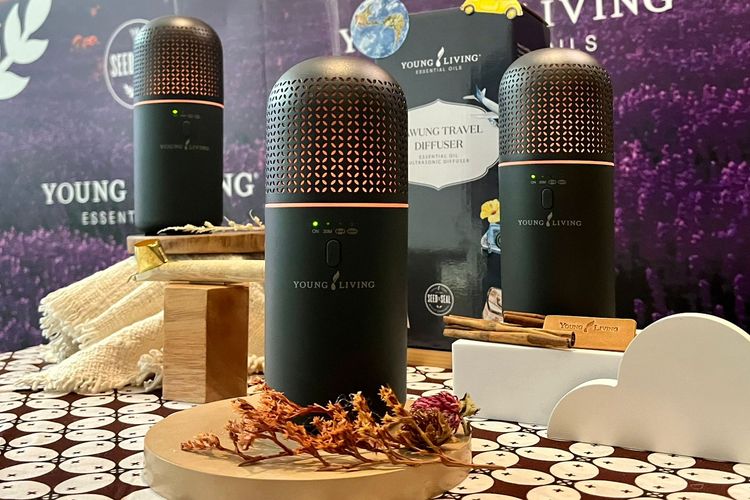 Tampilan Kawung Travel Diffuser sebagai inovasi diffuser terbaru dari Young Living Indonesia, dengan ciri khas bermotif batik Kawung asal Yogyakarta, Selasa (29/11/22) 