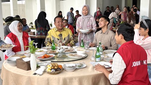 Dikunjungi Kaesang, Gubernur Arinal Djunaidi Ceritakan Karya Jokowi di Lampung
