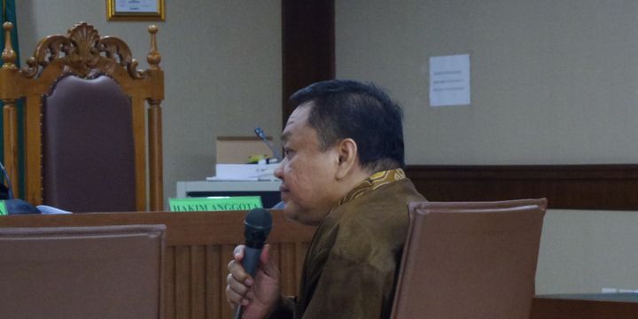 Deputi Informasi, Hukum dan Kerja Sama Badan Keamanan Laut (Bakamla) Eko Susilo Hadi menjadi terdakwa di Pengadilan Tipikor Jakarta, Senin (5/6/2017).