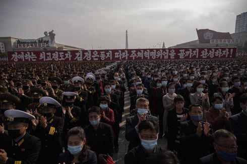 Ribuan Orang Korea Utara Pakai Masker dalam Aksi Mendukung Pemerintah