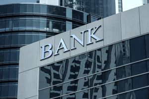 FTSE Russell Coret 4 Saham RI, BBRI, BBCA, dan TLKM Terancam Dijual Asing
