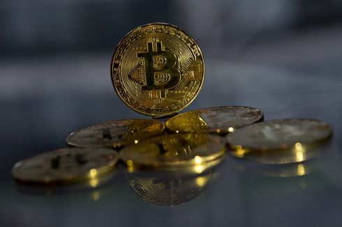 Nilai Bitcoin Terjun Bebas Rp 14,9 Juta dalam 24 Jam