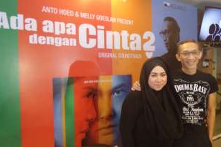 Melly Goeslaw dan Anto Hoed dalam peluncuran album 