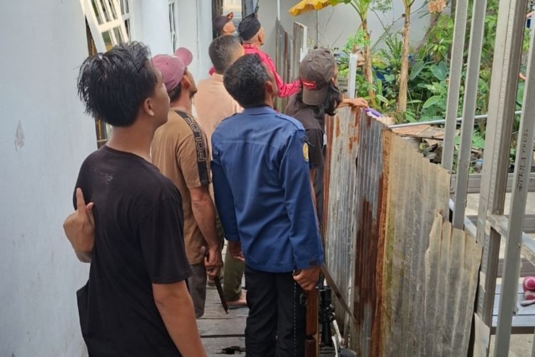 Ibu-Ibu Dilarikan ke UGD usai Digigit Monyet di Inhil Riau, Total Korban Jadi 11 Orang