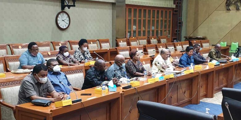 Berita Harian Penerimaan Terbaru Hari Ini - Kompas.com