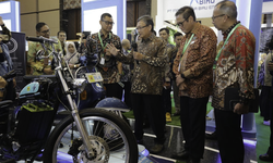 Pemerintah Dorong Program Konversi Motor Listrik