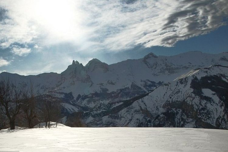 Longsor salju menjadi bahaya paling mematikan di Pegunungan Alpen yang banyak dijadikan tujuan wisata ski.