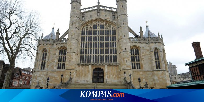 The Choir Of St Georges Chapel Windsor Castle Christmas 2021