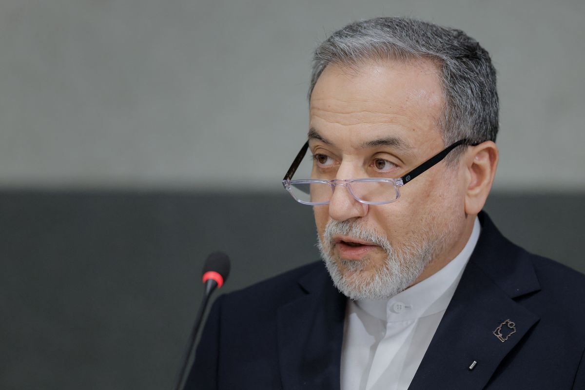Iran Tegaskan Kendali Penuh Atas Selat Hormuz Selama Gencatan Senjata