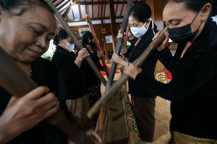 Komunitas sedulur sikep Samin di Sambongrejo, Blora, Jawa Tengah, Jumat (27/11/2021).