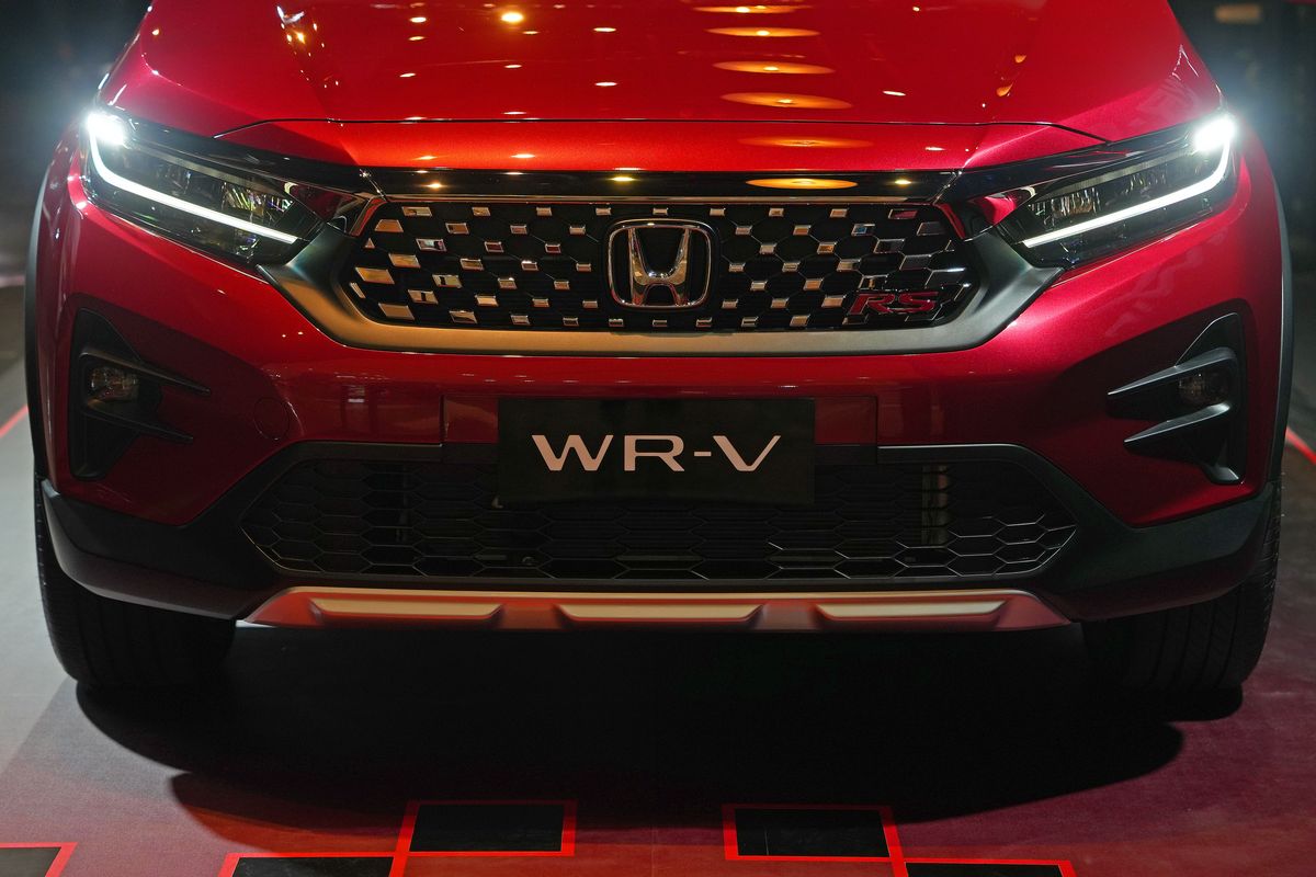 Honda WR-V RS with Honda Sensing