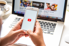 2 Cara Upload Video ke YouTube lewat HP dan Laptop dengan Mudah