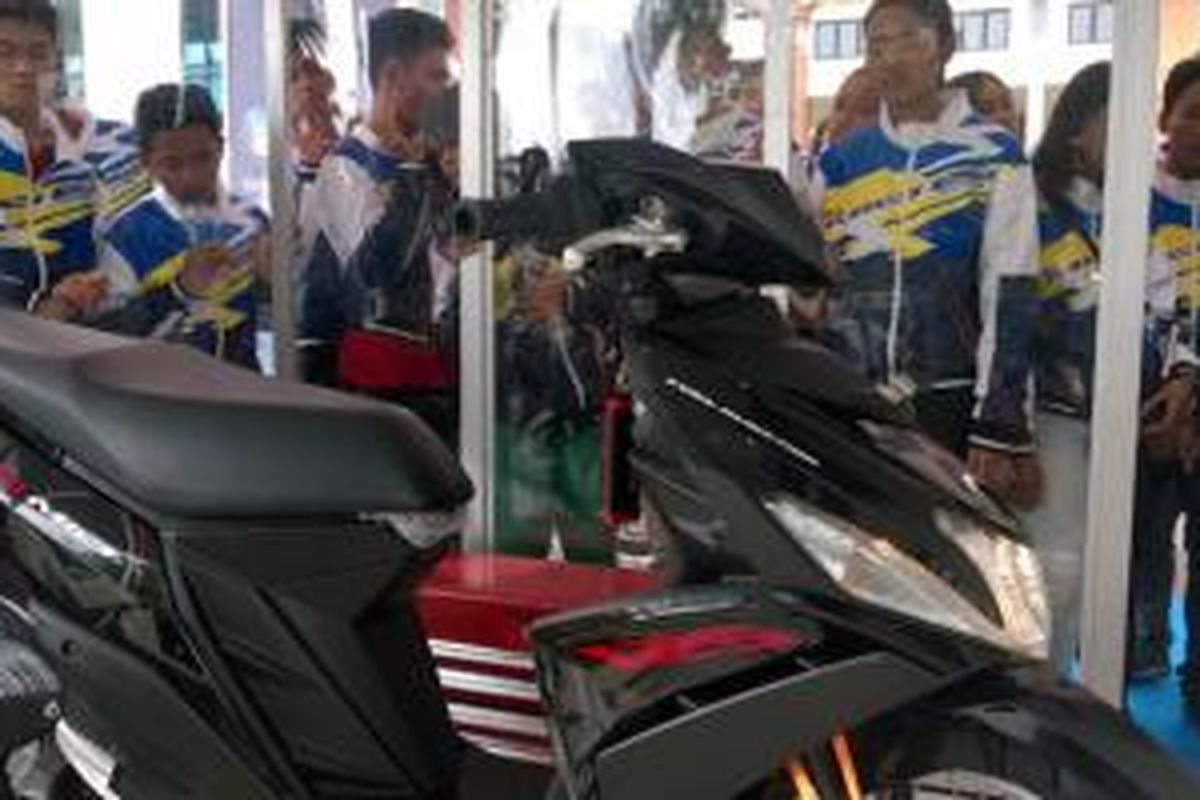 Yamaha Mio M3 dinyalakan non-stop satu bulan penuh di kampus-kampus 10 kota Indonesia.