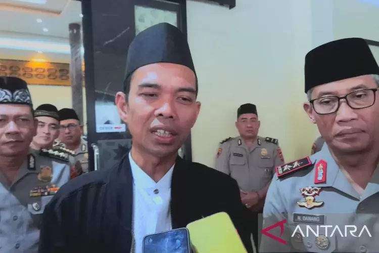 UAS Ingatkan Polisi soal Gaji dari APBN: Jaga Iman dan Integritas