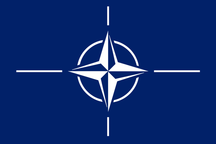 Bendera Pakta Pertahanan Atlantik Utara atau North Atlantic Treaty Organization (NATO).