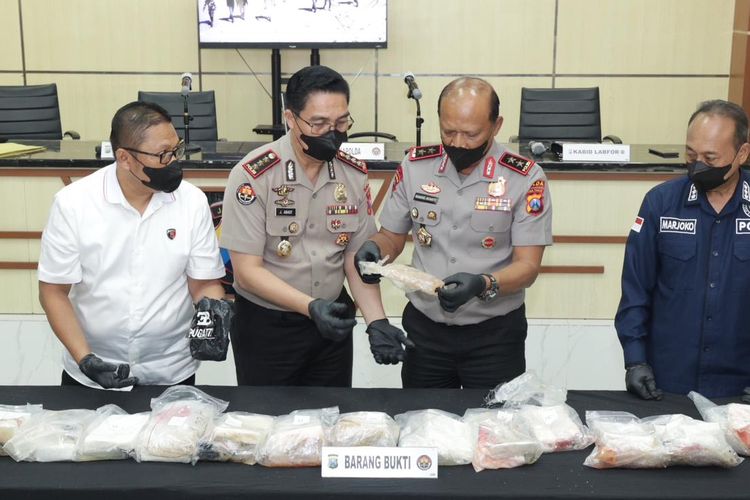 Polisi Duga 22 Kg Kokain di Sumenep dari Jaringan Narkotika di Kolombia
