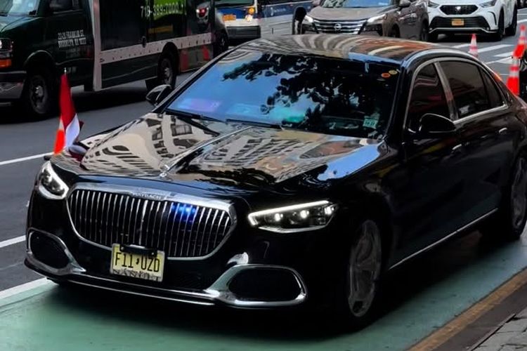 Mercedes-Benz S580 Maybach yang dipakai Presiden RI Prabowo Subianto saat kunjungan ke AS