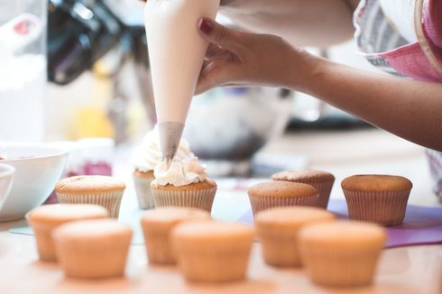 [KURASI KOMPASIANA] Cara Membuat Moussaka, Kuliner Khas Yunani | Resep Strudel Nanas | Lezatnya Cupcake Oreo