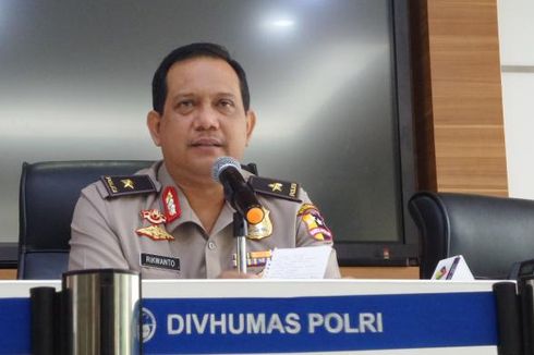 Polisi Tangkap Pemilik Akun Facebook yang Edit Foto Jokowi 