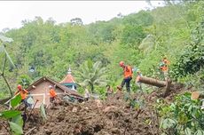 Hujan Deras Picu Tanah Longsor di Kebumen, 2 Warga Tertimbun