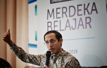 Mendikbud Nadim Makarim menjelaskan arah kebijakan pendidikan Merdeka Belajar dalam Rapat Koordinasi Mendikbud dengan Kepala Dinas Pendidikan se-Indonesia di Jakarta, Rabu (11/12/2019).