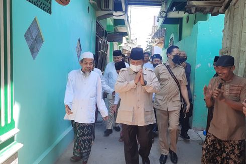 Kunjungi Ponpes di Rembang, Prabowo Akui Dekat dengan Keluarga Mbah Moen