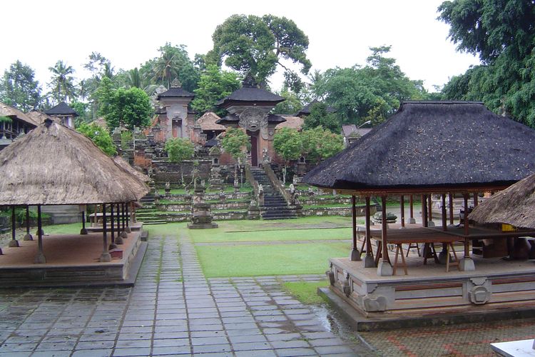 Pura Samuan Tiga di Pejeng, Bedulu, pusat Kerajaan Bali.