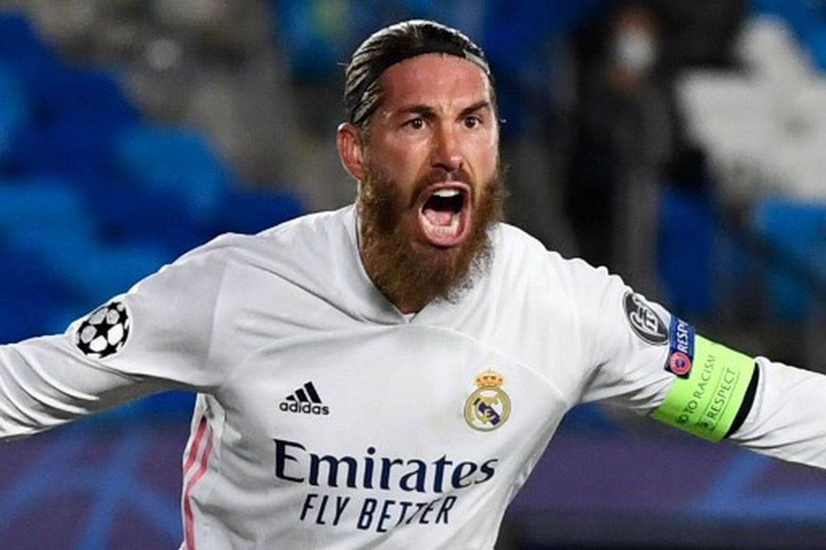 Sergio Ramos merayakan golnya pada laga ketiga Grup B Liga Champions yang mempertemukan Real Madrid vs Inter Milan di Stadion Alfredo Di Stefano, Rabu (4/11/2020) dini hari WIB.