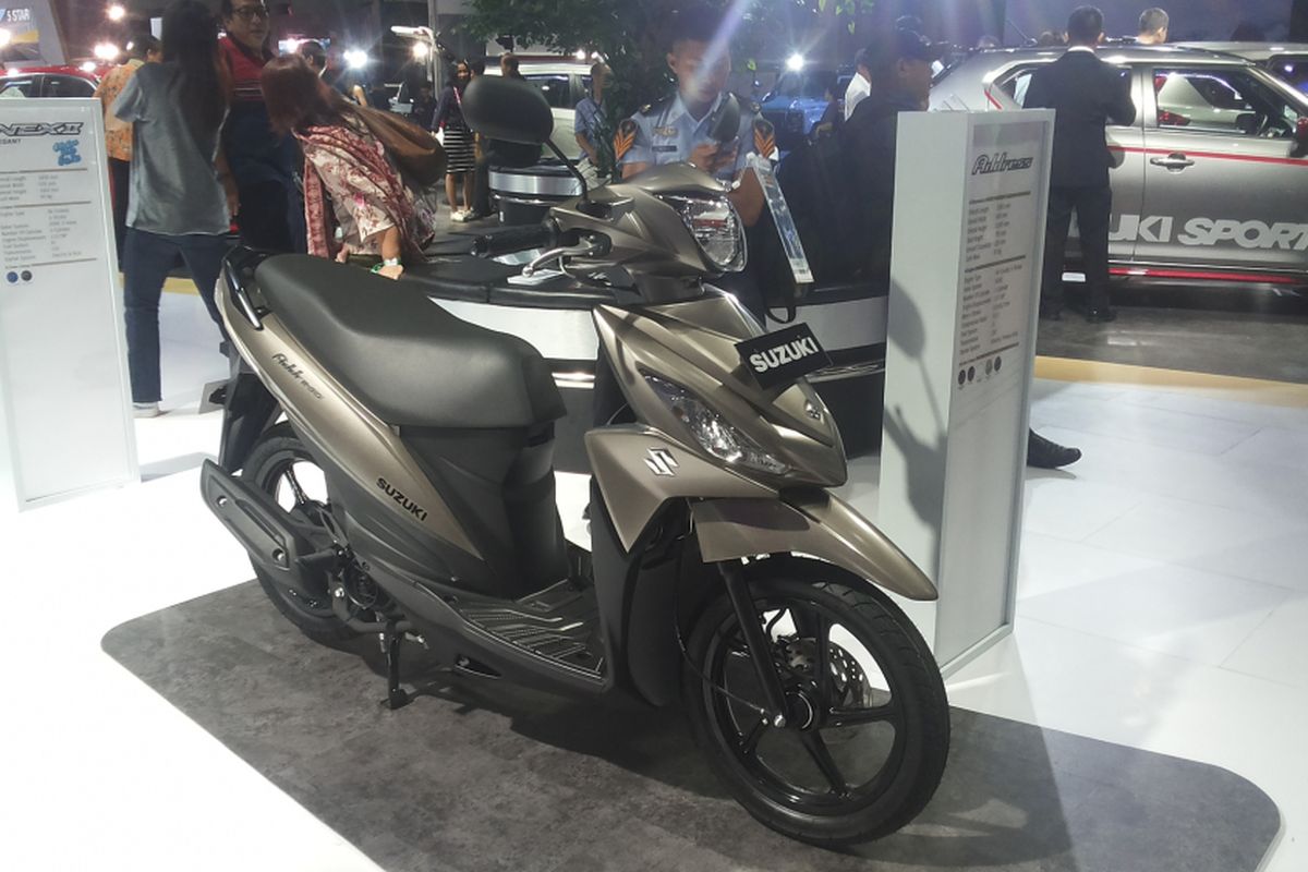 Suzuki Address, salah satu produk skutik yang menawarkan diskon harga selama penyelenggaraan Indonesia International Motor Show (IIMS) 2018.