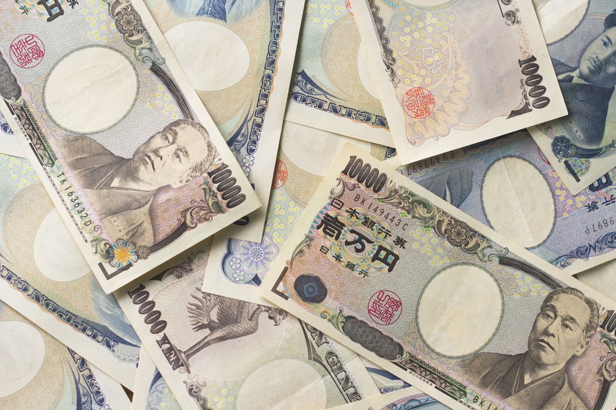 Yen Melemah, IMF Minta Jepang Lanjutkan Kenaikan Suku Bunga