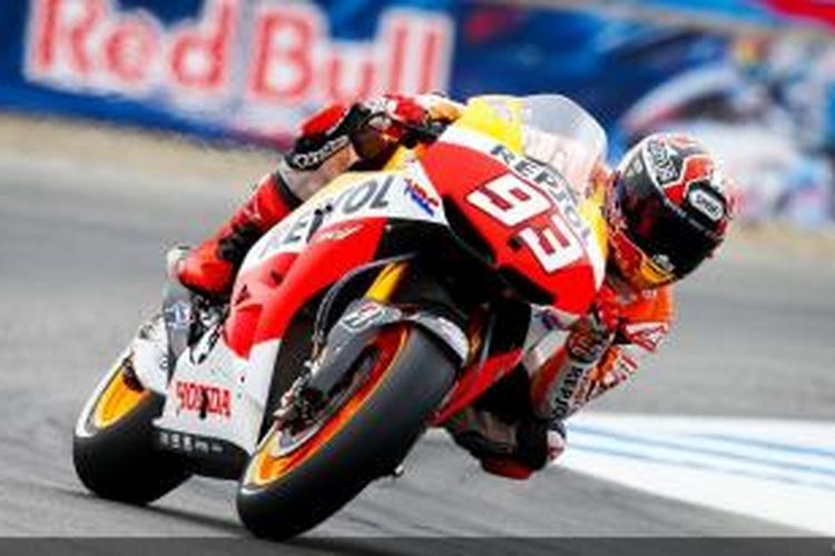 Pebalap Repsol Honda, Marc Marquez, memacu motornya di Sirkuit Laguna Seca pada sesi latihan bebas keempat GP Amerika Serikat, Sabtu (20/7/2013).