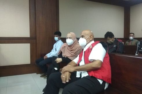 Mark Sungkar Janji Akan Habiskan Lebih Banyak Waktu Bersama Cucu