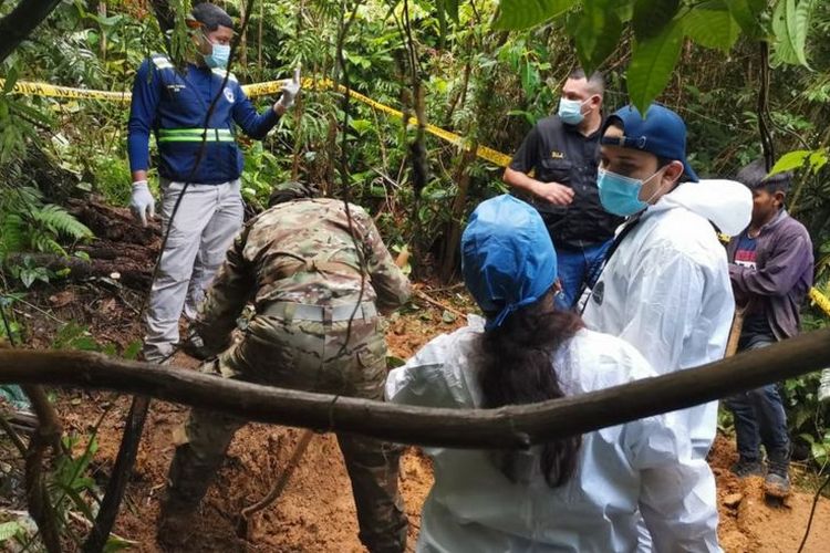 Kuburan Massal Ditemukan Diduga Terkait Sekte Agama Cahaya Baru Ilahi Halaman All Kompas Com